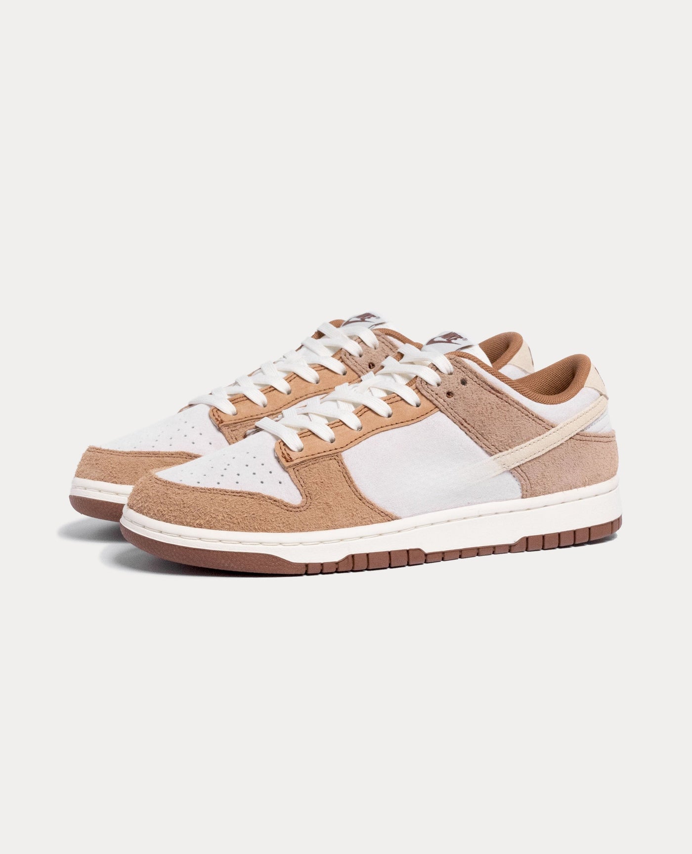 Dunk Low Retro PRM