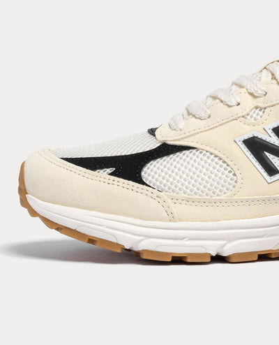 Balance 993 Teddy Santis